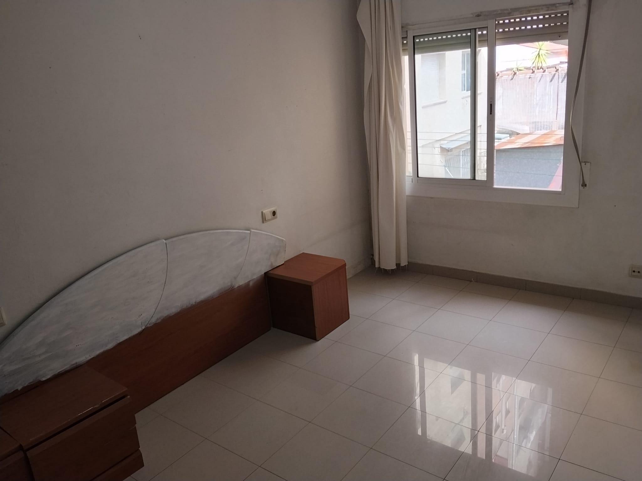 Imagen 20 Piso en venta en Barcelona / Freser - Camp de l´Arpa