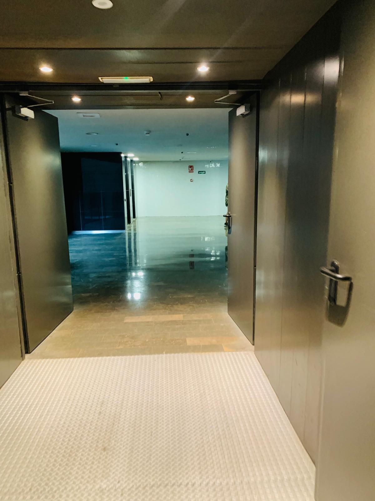 Imagen 32 Piso en venta en Barcelona / Diagonal Mar - García Fària