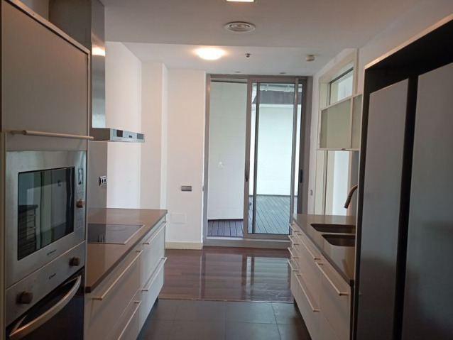 Imagen 3 Inmueble 303831 - Piso en venta en Barcelona / Diagonal Mar - García Fària
