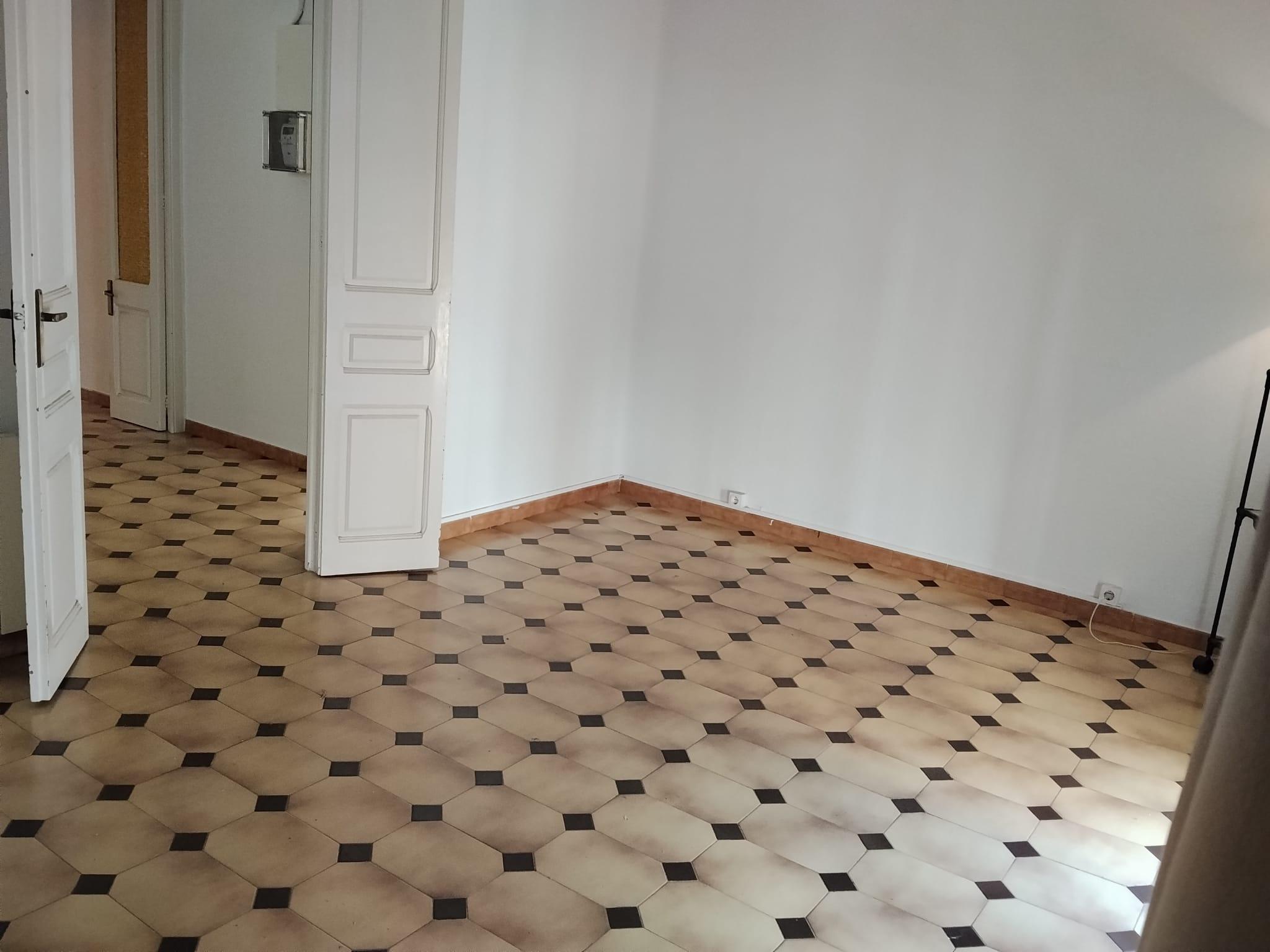 Imagen 12 Piso en venta en Barcelona / María Aguiló - Poblenou 
