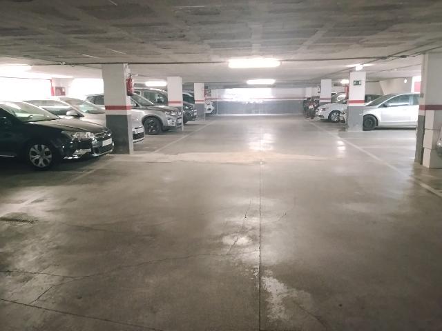 Imagen 4 Inmueble 304632 - Parking Coche en venta en Barcelona / Joncar - Rambla Poblenou