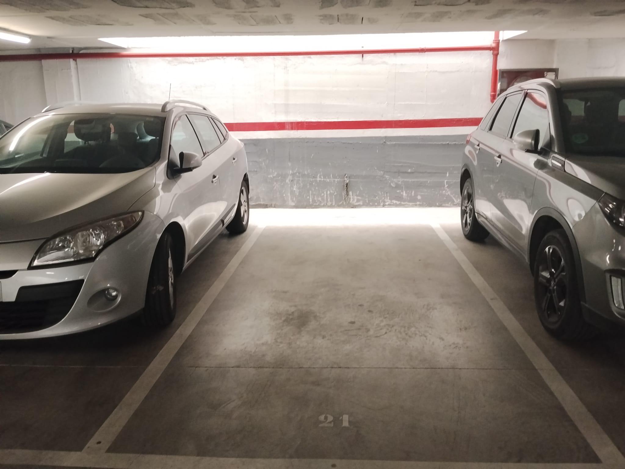 Imagen 5 Parking Coche en venta en Barcelona / Joncar - Rambla Poblenou