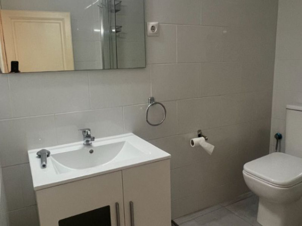 Imagen 8 Piso en venta en Barcelona / Junto al Mercado del Clot