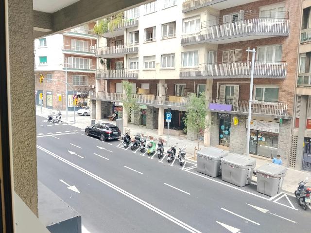 Imagen 1 Inmueble 305256 - Oficina Comercial en alquiler en Barcelona / Balmes - Sarria Sant Gervasi