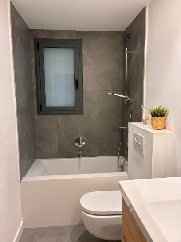 Imagen 5 Inmueble 305580 - Piso en venta en Barcelona / Sant Antoni María Claret - Camp de l´Arpa