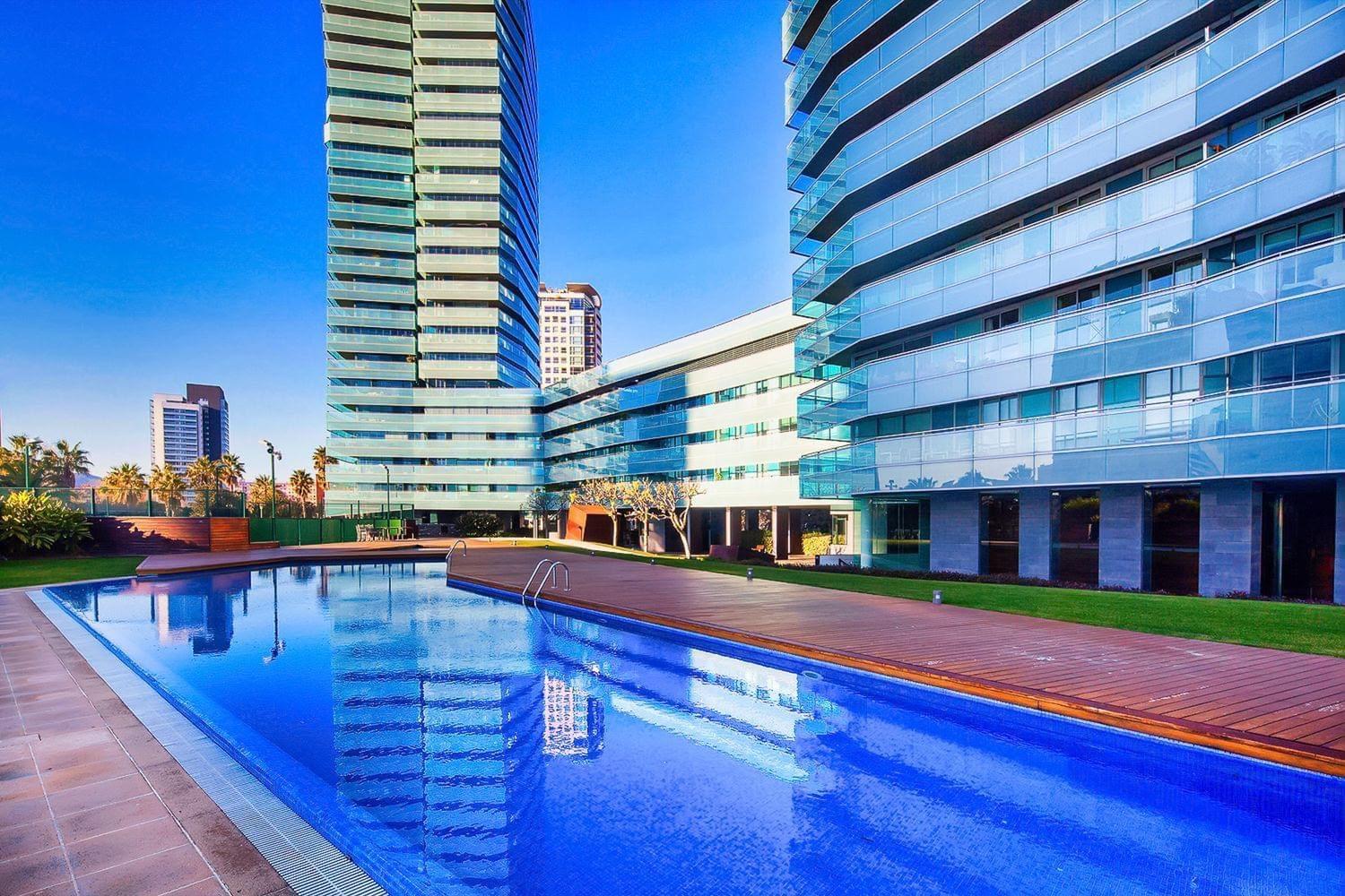 Imagen 2 Piso en alquiler en Barcelona / Diagonal Mar - Pg. García Fària