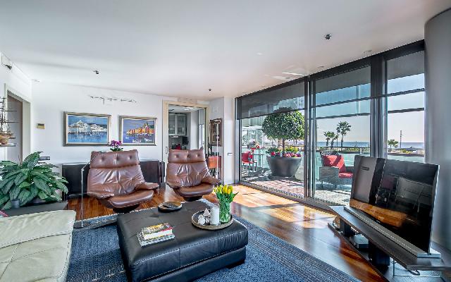 Imagen 2 Inmueble 305930 - Piso en venta en Barcelona / Psg. García Fària - Diagonal Mar