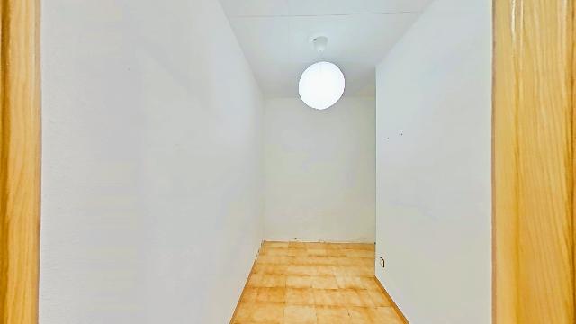 Imagen 10 Inmueble 306042 - Piso en venta en Barcelona / Calle Pujades - Bilbao