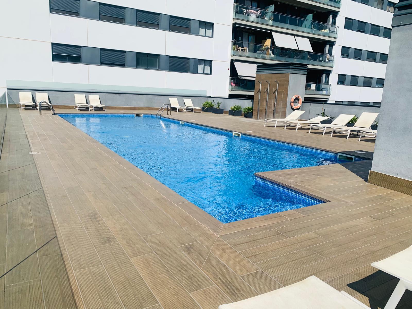 Imagen 26 Piso en venta en Badalona / Industria - Badalona