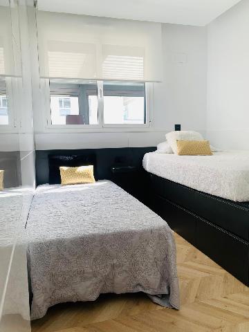 Imagen 5 Inmueble 306095 - Piso en venta en Badalona / Industria - Badalona