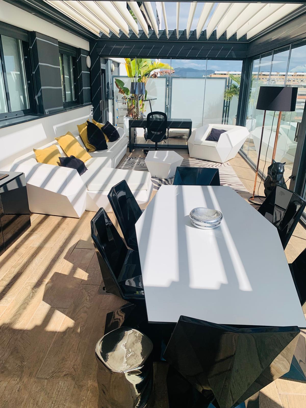 Imagen 19 Piso en venta en Badalona / Industria - Badalona