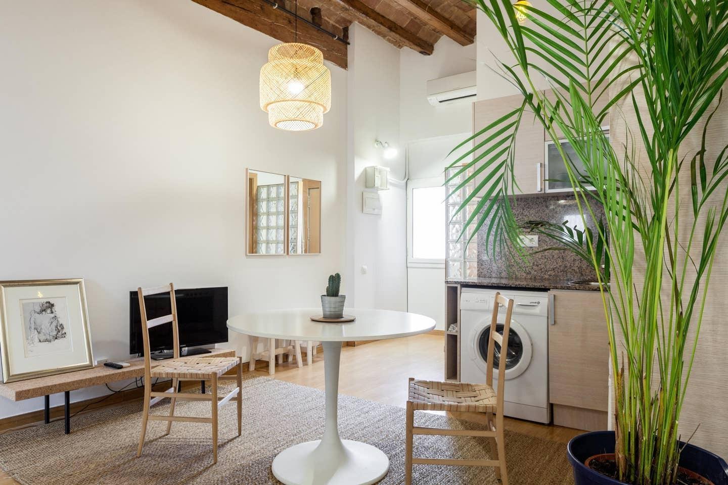 Imagen 1 Piso en venta en Barcelona / Tallers - Ciutat Vella