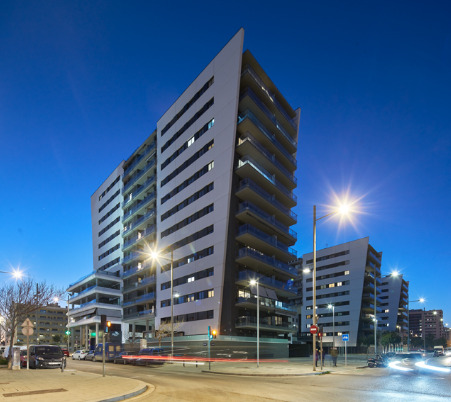 Imagen 2 Piso en venta en Badalona / Industria - Badalona