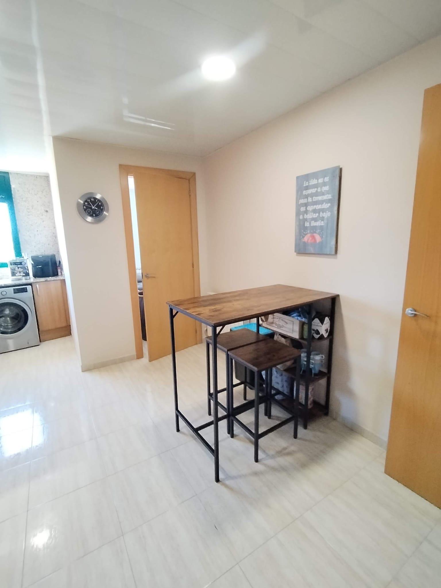Imagen 20 Casa en venta en Sant Vicenç Dels Horts / Calle   Eivissa