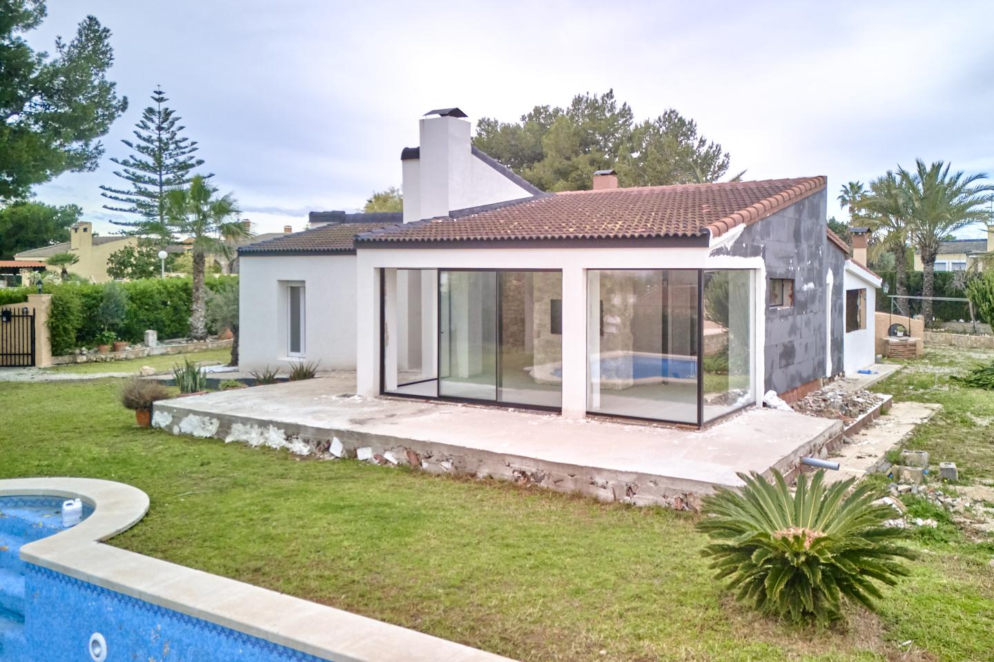 Imagen 26 Casa Aislada en venta en Elche/elx / Carretera Elche- Santa Pola