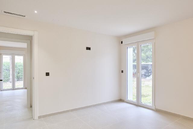 Imagen 19 Inmueble 300836 - Casa Aislada en venta en Elche/elx / Carretera Elche- Santa Pola