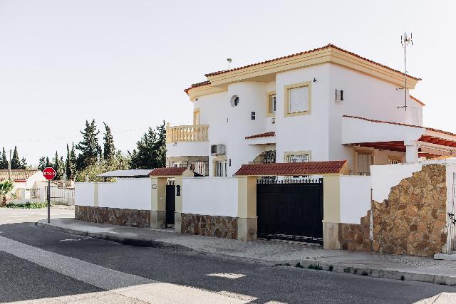 Imagen 1 Inmueble 300938 - Casa Aislada en venta en Elche/elx / Pedania de valverde en elche