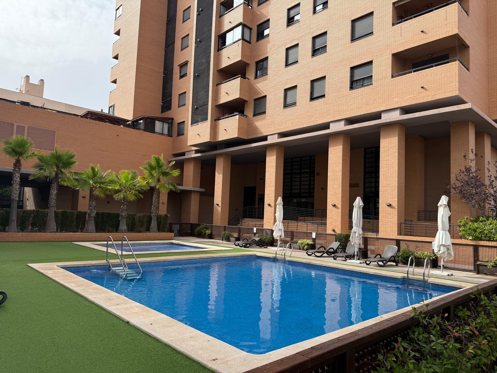 Imagen 1 Piso en venta en Alicante/alacant / Bellea del Foc - Junto Plza de Castalla