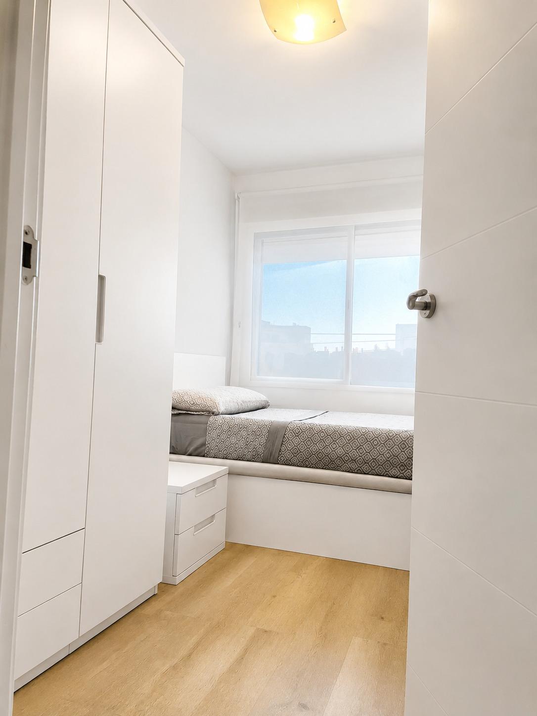 Imagen 17 Apartamento en venta en Alicante/alacant / A pocos minutos de El Corte Inglés y zona de Be...