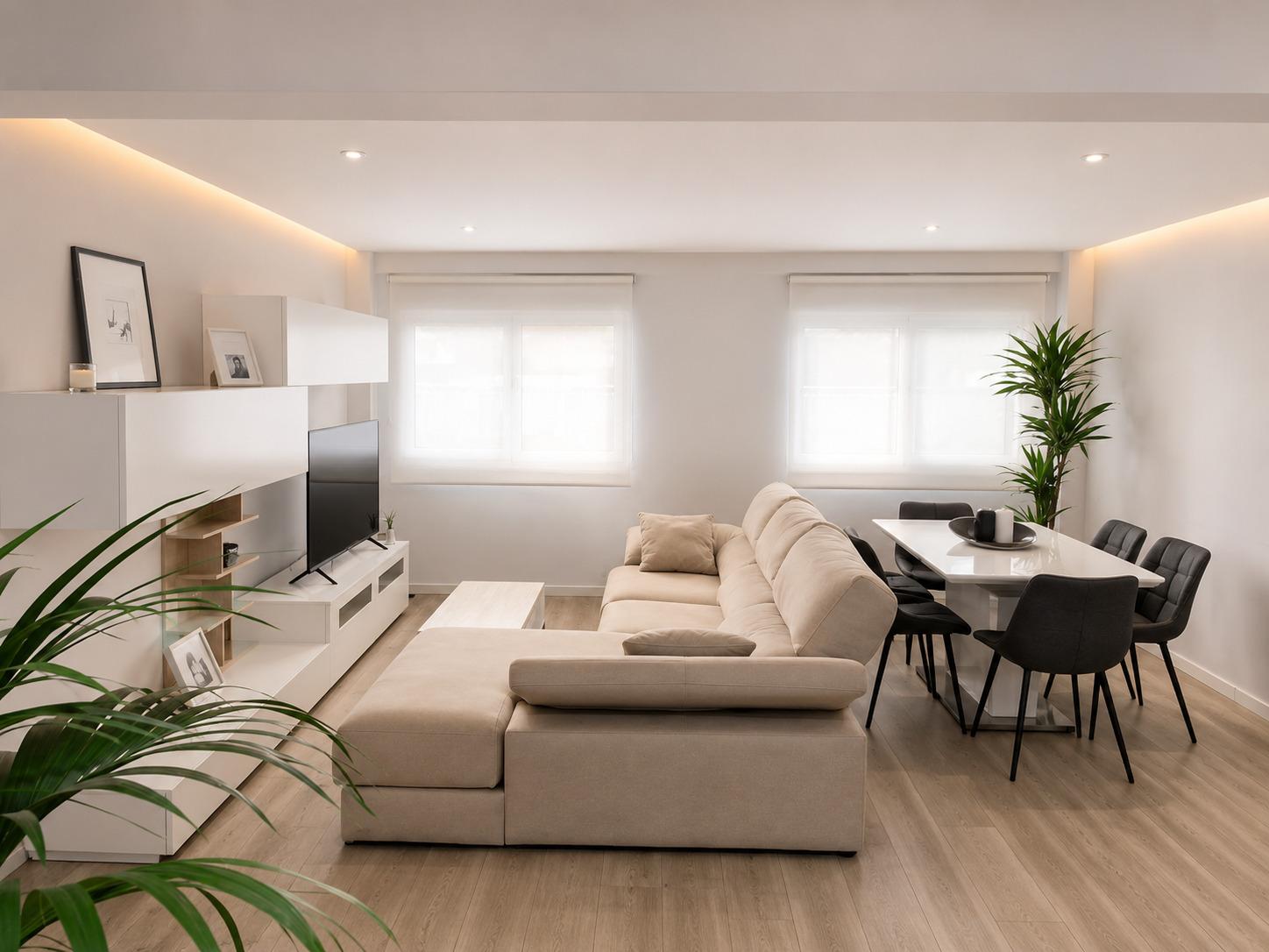 Imagen 3 Apartamento en venta en Alicante/alacant / A pocos minutos de El Corte Inglés y zona de Be...