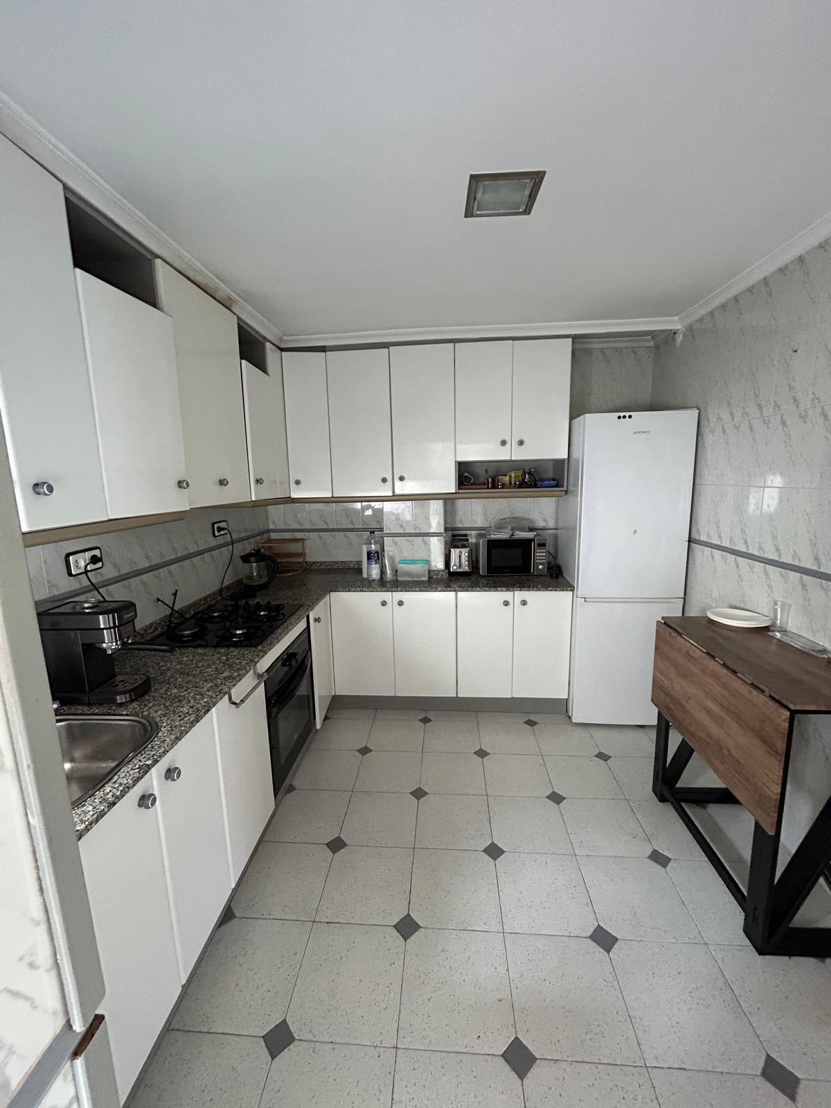 Imagen 2 Piso en alquiler en Alicante/alacant / C.Doctor Ferrán - C.Alcalde Suárez Llanos