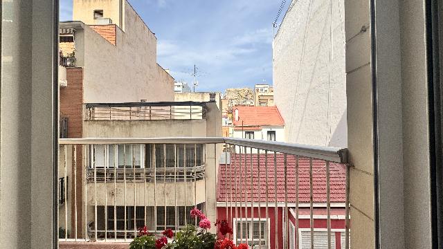Imagen 4 Inmueble 303325 - Apartamento en venta en Alicante/alacant / Entre Mercado y Luceros