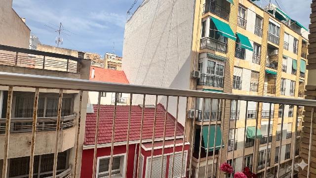 Imagen 36 Inmueble 303325 - Apartamento en venta en Alicante/alacant / Entre Mercado y Luceros