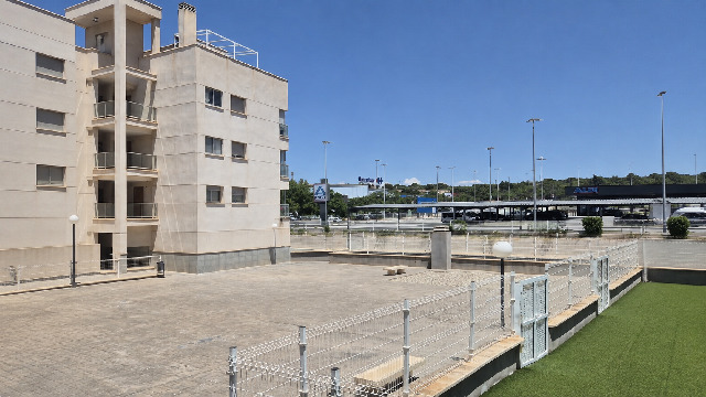 Imagen 3 Inmueble 303452 - Piso en venta en Santa Pola / C. Levante - C.Otilia