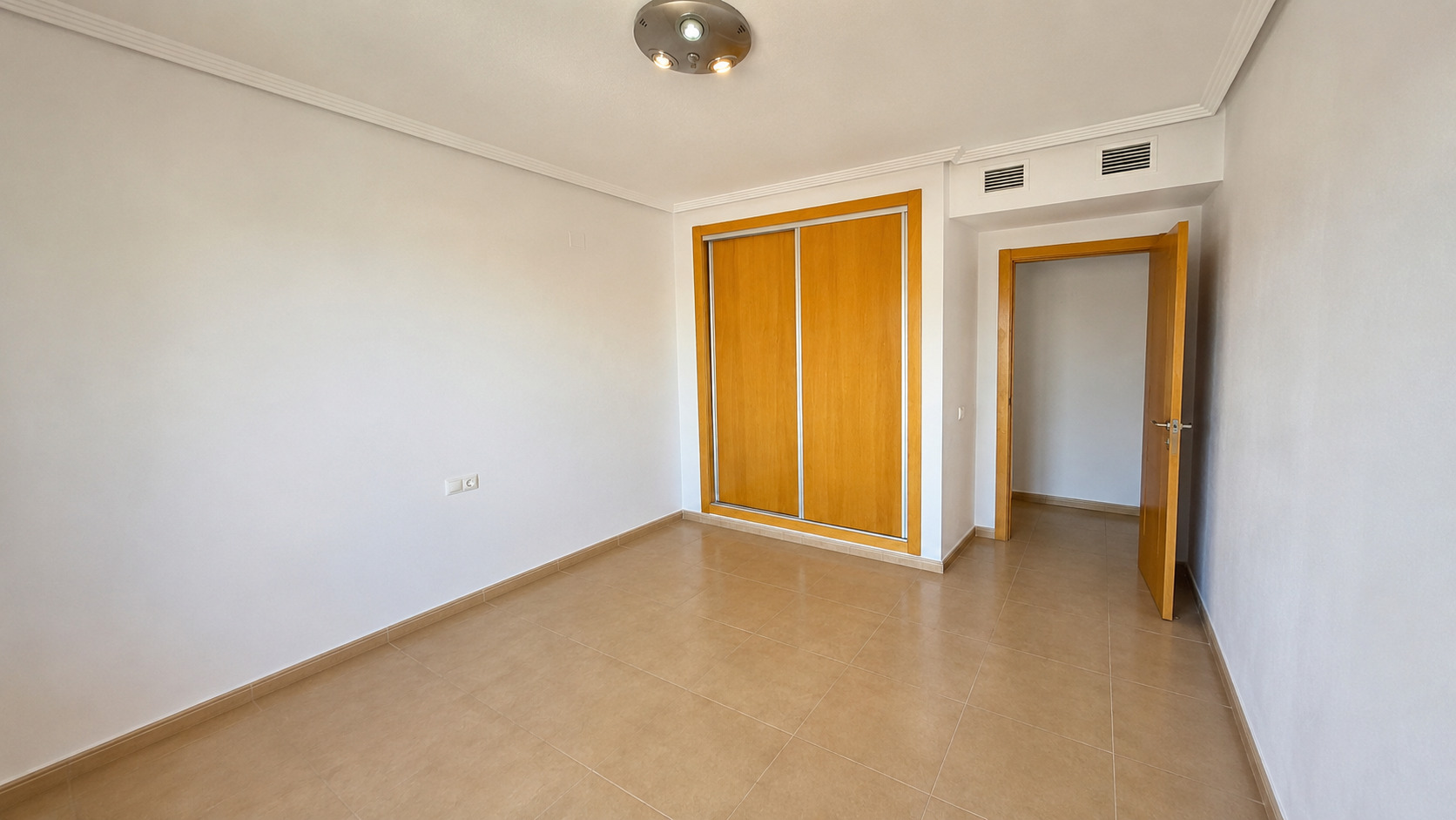 Imagen 14 Piso en venta en Santa Pola / C. Levante - C.Otilia