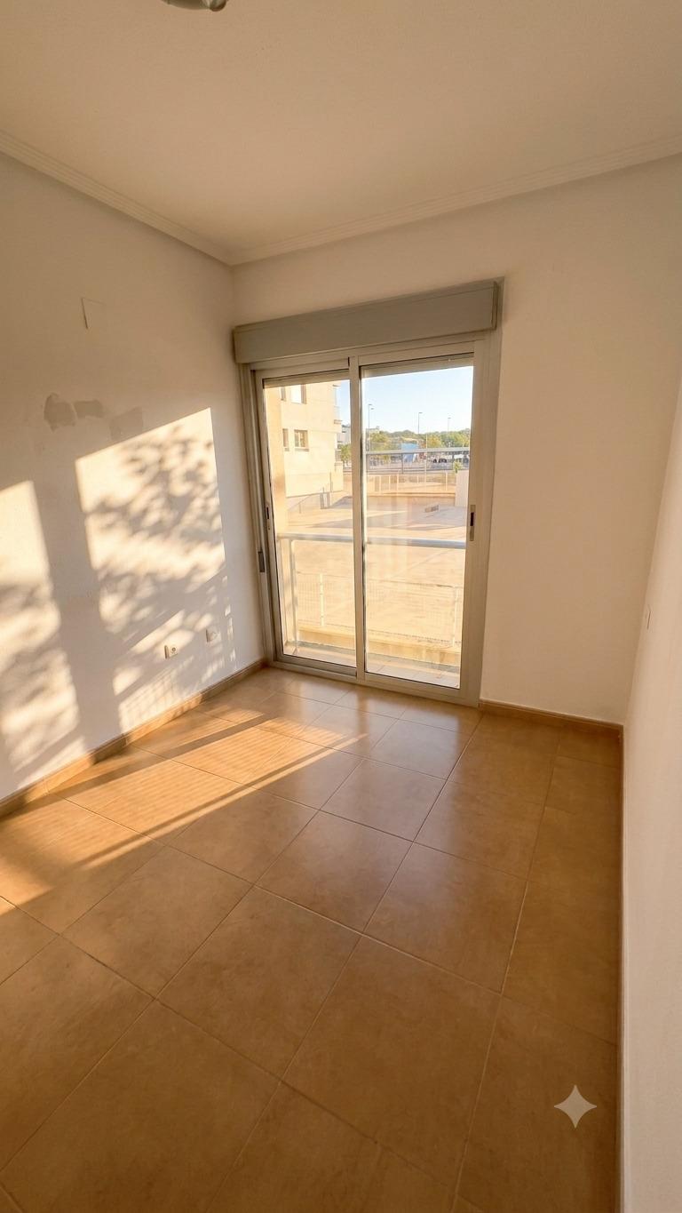 Imagen 17 Piso en venta en Santa Pola / C. Levante - C.Otilia