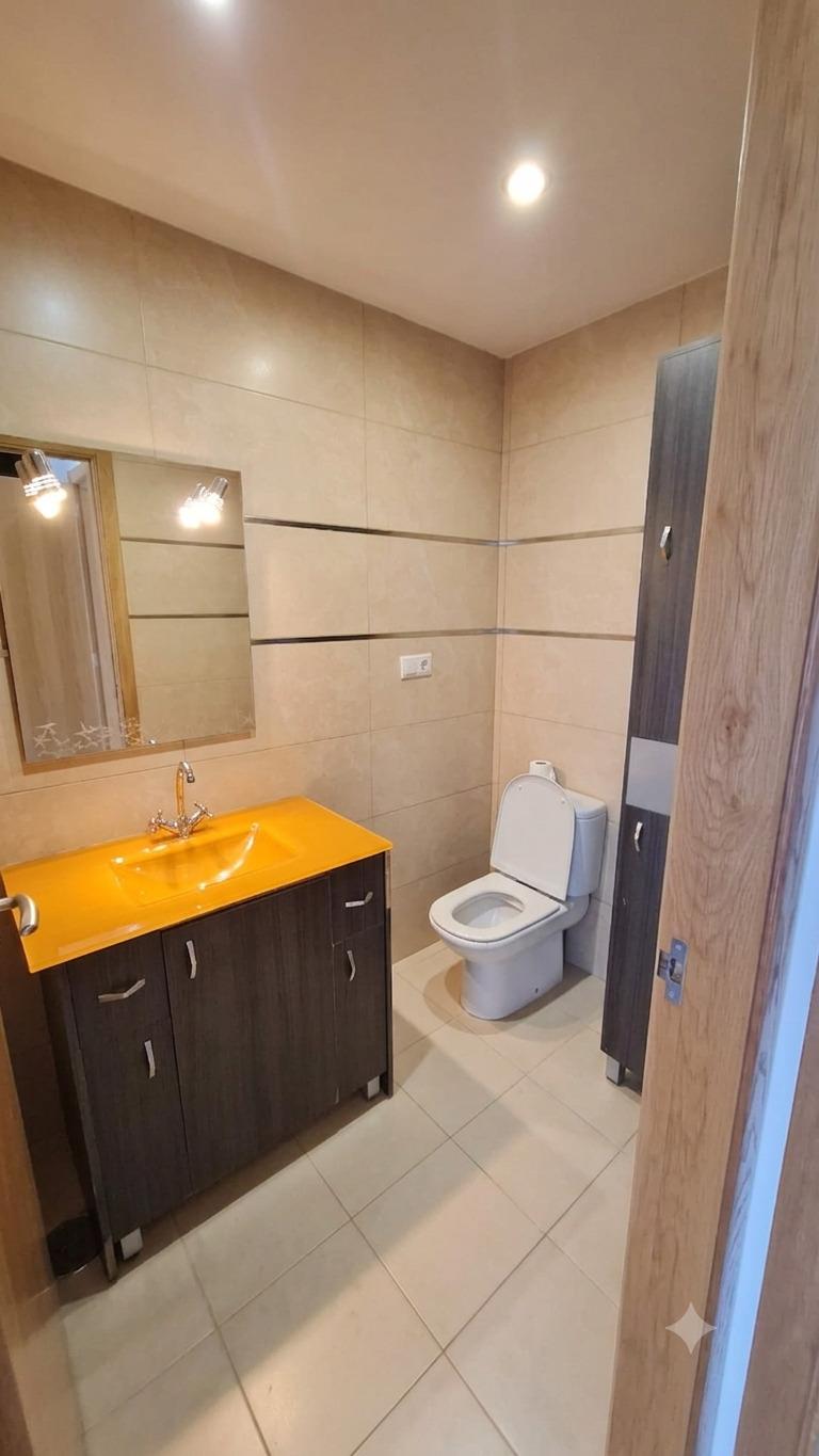 Imagen 11 Piso en venta en Santa Pola / C. Levante - C.Otilia