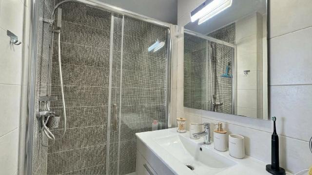 Imagen 17 Inmueble 303721 - Piso en venta en Alicante/alacant / Cerca del Hospital General y Centro Comercial Gran Vía.