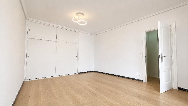 Imagen 4 Inmueble 304271 - Piso en venta en Alicante/alacant / Av. Novelda - Venezuela