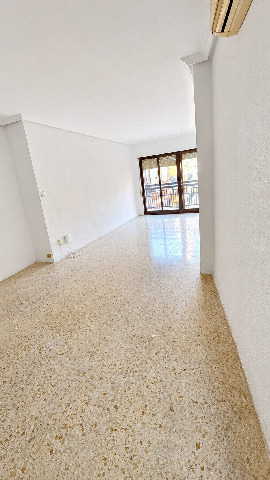 Imagen 14 Inmueble 304271 - Piso en venta en Alicante/alacant / Av. Novelda - Venezuela