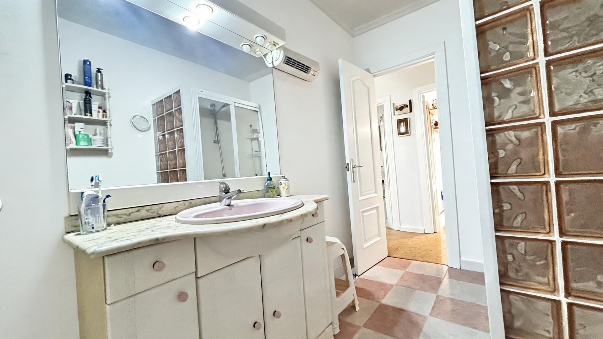 Imagen 16 Piso en venta en Alicante/alacant / Av. Novelda - Venezuela