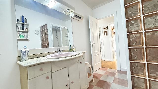 Imagen 16 Inmueble 304271 - Piso en venta en Alicante/alacant / Av. Novelda - Venezuela
