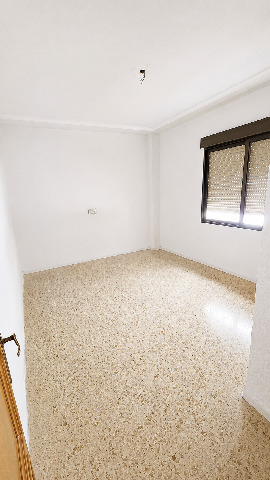 Imagen 16 Inmueble 304271 - Piso en venta en Alicante/alacant / Av. Novelda - Venezuela