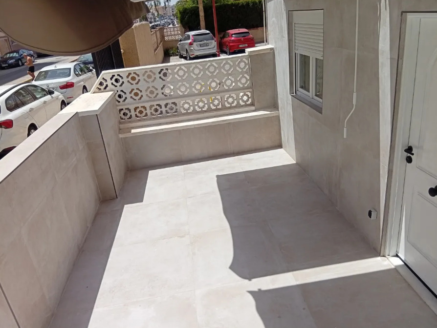 Imagen 6 Local Comercial en venta en Santa Pola / Avenida de Ronda