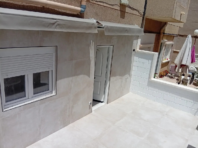 Imagen 3 Inmueble 304667 - Local Comercial en venta en Santa Pola / Avenida de Ronda