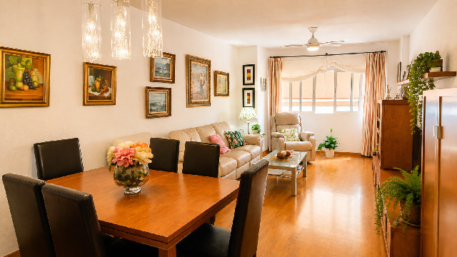 Imagen 1 Inmueble 305148 - Piso en venta en Alicante/alacant /  A un paso del Mercado Central y la Plaza de Toros