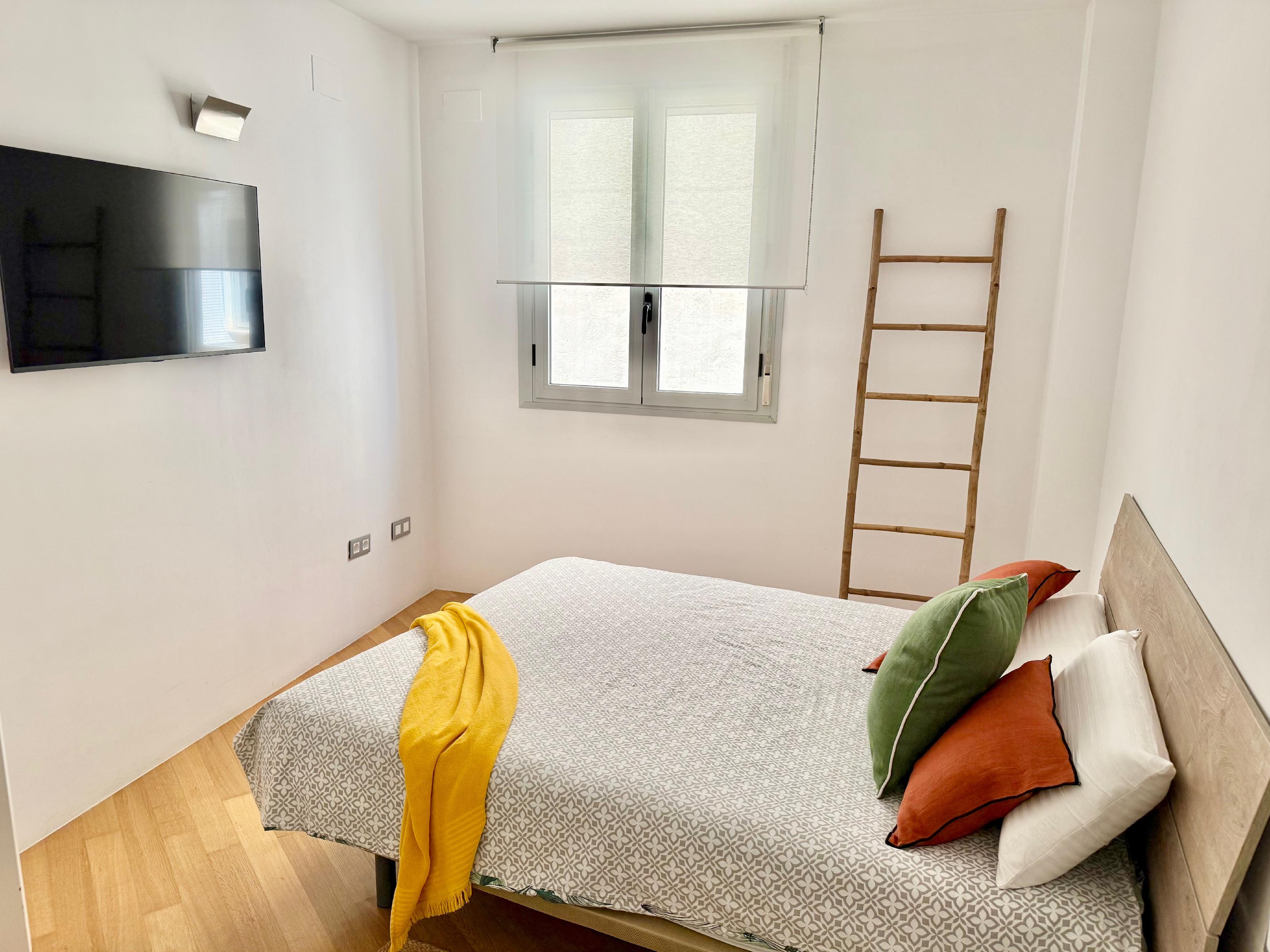 Imagen 6 Apartamento en venta en Alicante/alacant / Centro de Alicante, cerca de la Explanada.