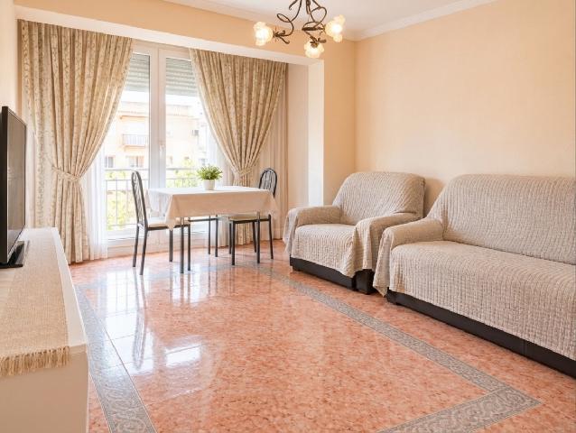 Imagen 1 Inmueble 305867 - Piso en venta en Alicante/alacant / Cerca del Mercado Central y la Rambla