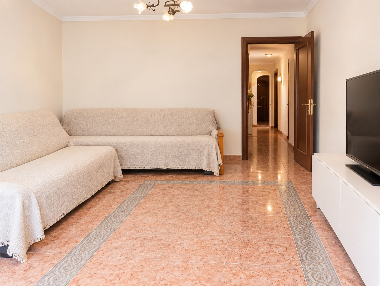 Imagen 5 Piso en venta en Alicante/alacant / Cerca del Mercado Central y la Rambla