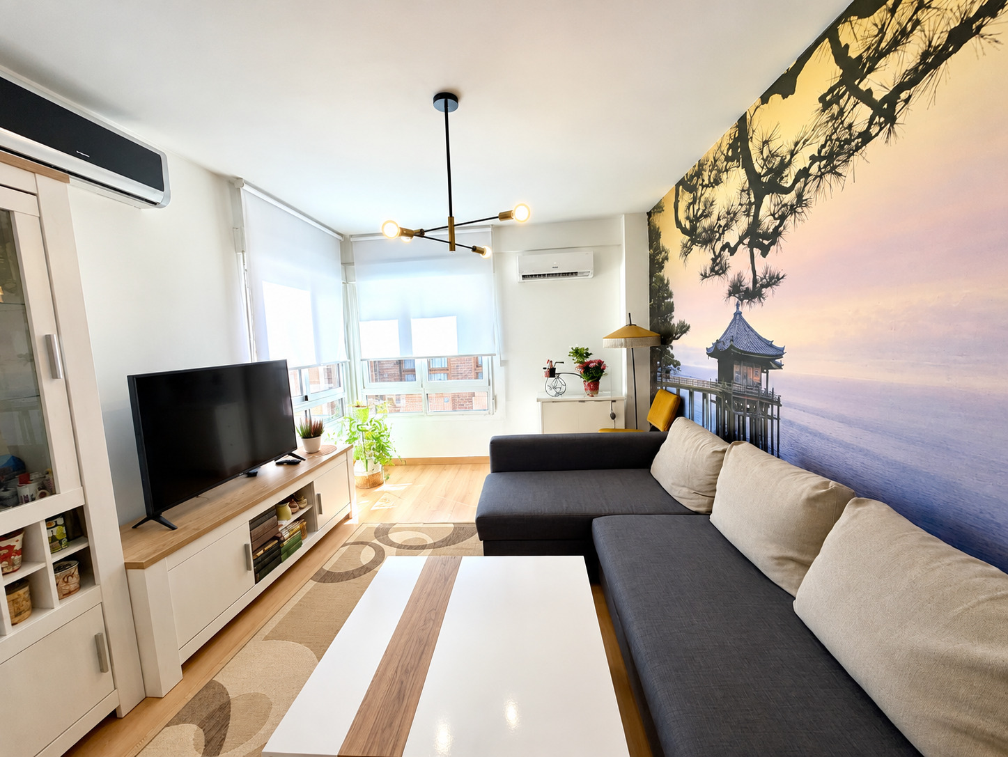 Imagen 1 Apartamento en venta en Alicante/alacant / Cerca de la plaza de toros y del centro de Alicante.
