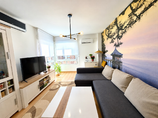 Imagen 1 Inmueble 306917 - Apartamento en venta en Alicante/alacant / Cerca de la plaza de toros y del centro de Alicante.