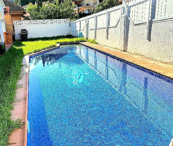 Imagen 4 Inmueble 301738 - Casa Aislada en venta en Calafell / Núcleo Urbano de Segur de Calafell