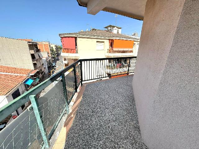 Imagen 5 Inmueble 302037 - Apto. Playa en venta en Calafell / En calafell platja a 100mts del mar.