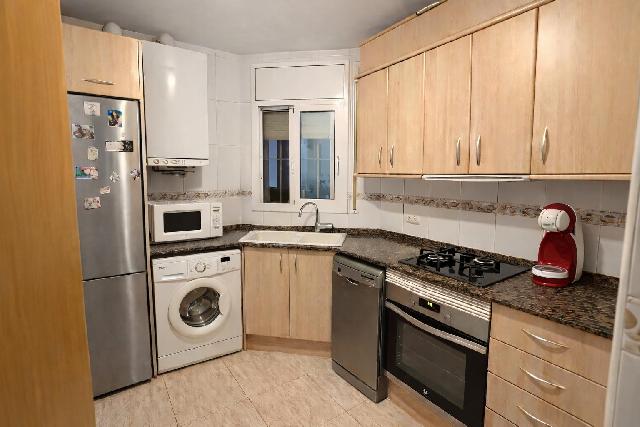 Imagen 10 Inmueble 302078 - Planta Baja en venta en Calafell / A 50 metros de la playa 