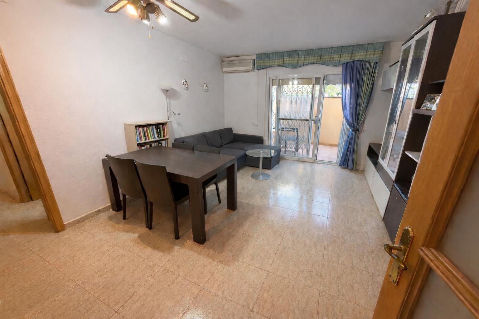 Imagen 4 Planta Baja en venta en Calafell / A 50 metros de la playa 