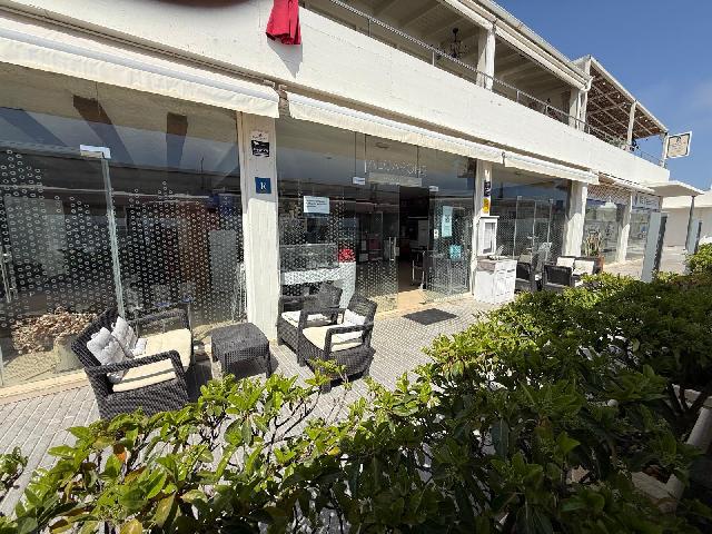 Imagen 5 Inmueble 302117 - Local Comercial en alquiler en Torredembarra / En el Puerto deportivo